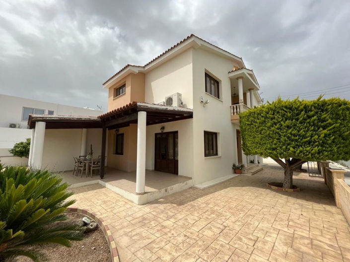 Image No.25-5 Bed House for sale