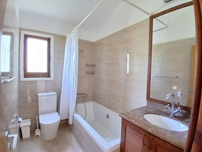 Image No.6-Villa de 3 chambres à vendre à Peyia