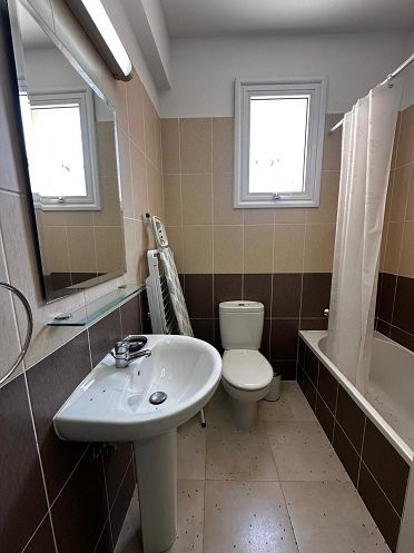 Image No.10-3 Bed Apartment for sale