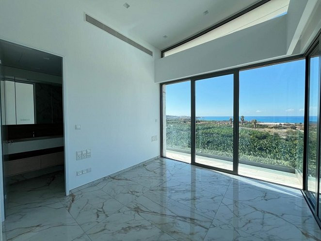 Image No.28-Villa de 7 chambres à vendre à Peyia