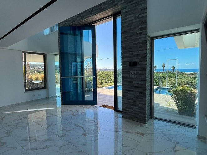 Image No.43-Villa de 7 chambres à vendre à Peyia