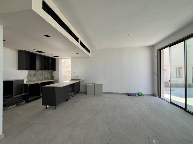 Image No.6-3 Bed Villa for sale