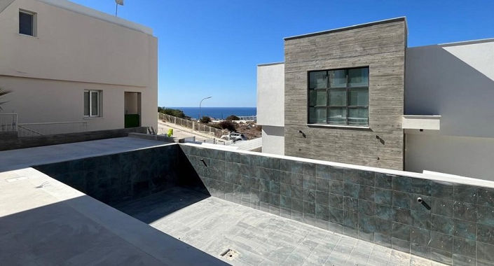 Image No.9-3 Bed Villa for sale