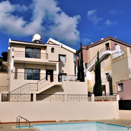 Image No.1-Villa de 4 chambres à vendre à Geroskipou