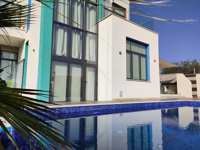 Image No.17-4 Bed Villa for sale