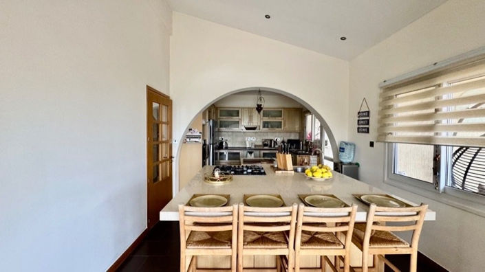 Image No.2-Bungalow de 5 chambres à vendre à Tala