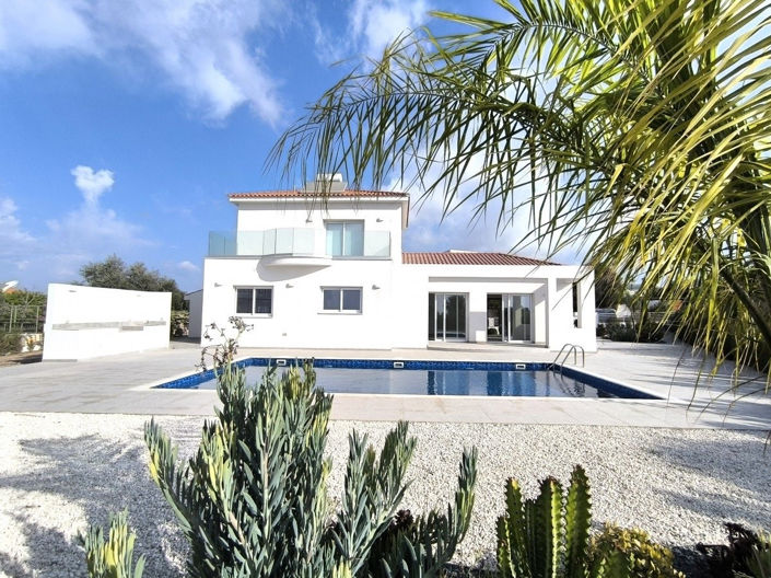 Image No.1-Villa de 4 chambres à vendre à Sea Caves