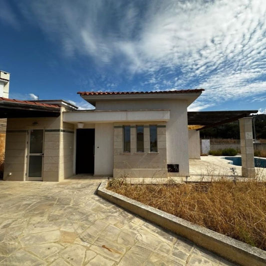 Image No.1-Villa de 3 chambres à vendre à Argaka