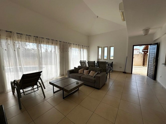Image No.15-3 Bed Villa for sale
