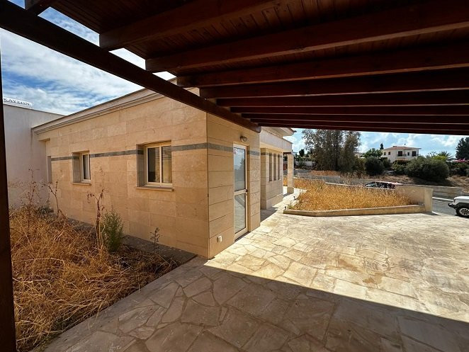 Image No.24-3 Bed Villa for sale