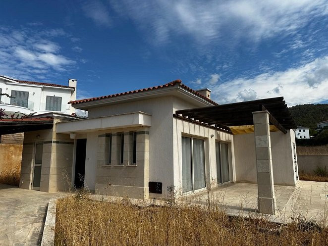 Image No.8-3 Bed Villa for sale