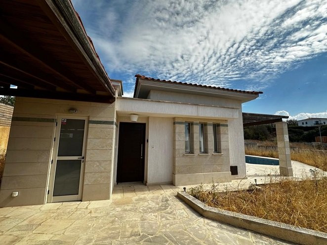 Image No.9-3 Bed Villa for sale