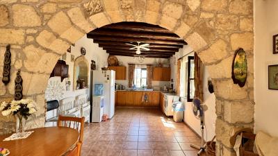 2-BED-STONEHOUSE-FOR-SALE-IN-GIOLOU-PAPHOS-CYPRUS--3-