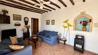 2-BED-STONEHOUSE-FOR-SALE-IN-GIOLOU-PAPHOS-CYPRUS--15-