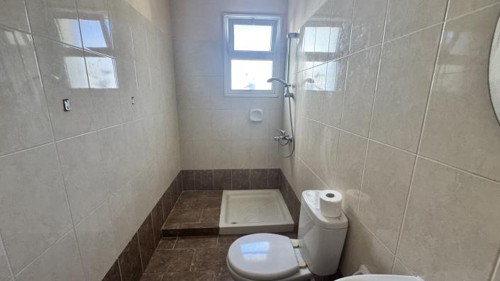 Image No.22-Appartement de 2 chambres à vendre à Peyia