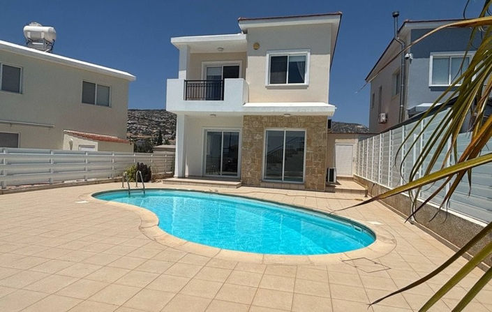Image No.1-3 Bed Villa for sale