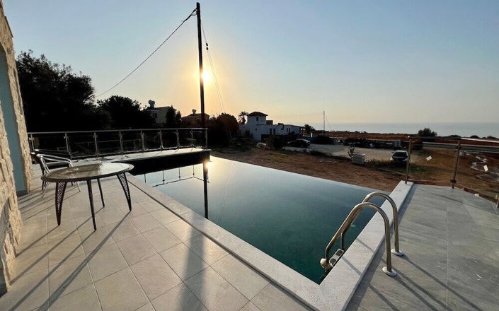 Image No.1-Bungalow de 3 chambres à vendre à Sea Caves