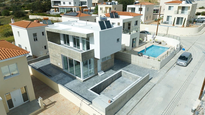 Image No.1-3 Bed Villa for sale