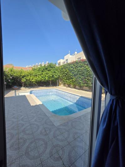 Image No.14-3 Bed Bungalow for sale