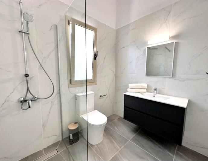 Image No.8-3 Bed Bungalow for sale