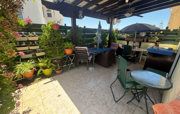 Image No.17-2 Bed Townhouse for sale