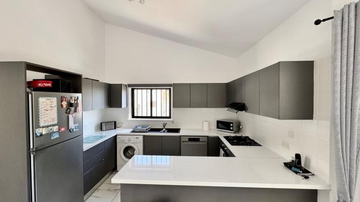 Image No.2-2 Bed Bungalow for sale