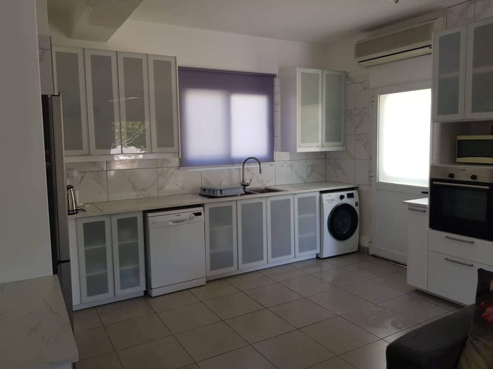 Image No.2-3 Bed Townhouse for sale