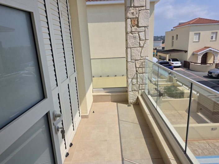 Image No.16-3 Bed Villa for sale