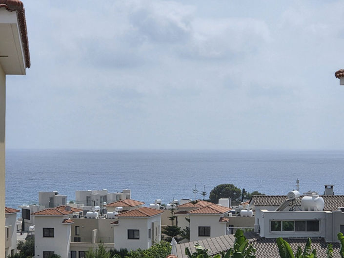 Image No.18-3 Bed Villa for sale