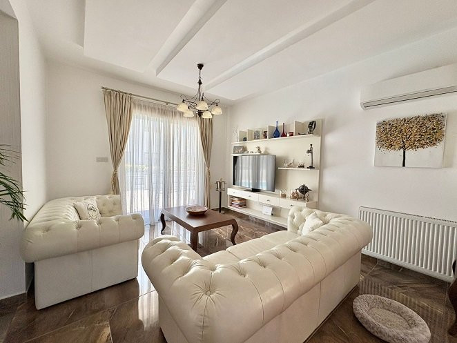 Image No.4-Villa de 3 chambres à vendre à Peyia