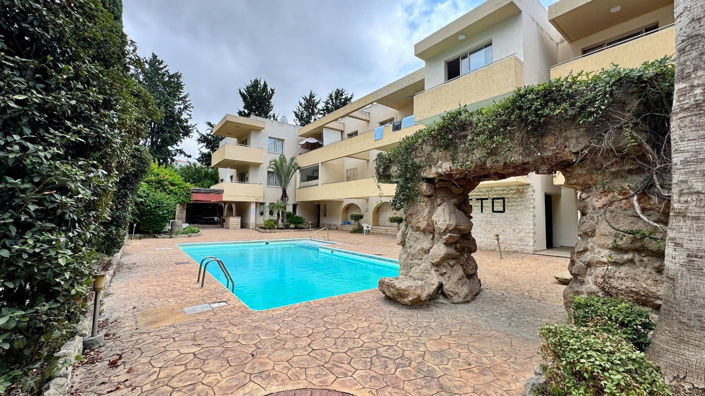 Image No.1-3 Bed Townhouse for sale