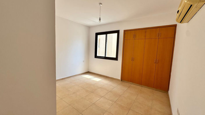 Image No.18-3 Bed Townhouse for sale