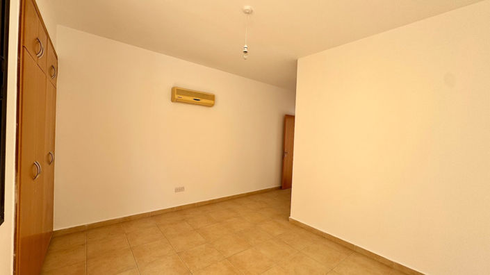 Image No.20-3 Bed Townhouse for sale