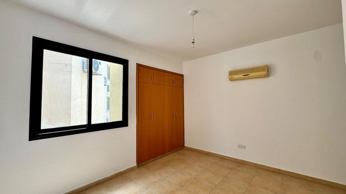 Image No.21-3 Bed Townhouse for sale