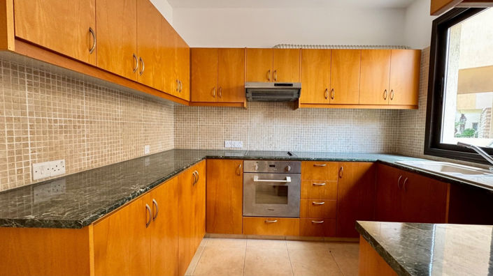 Image No.4-3 Bed Townhouse for sale