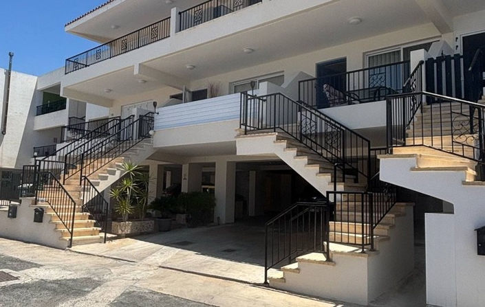 Image No.1-2 Bed Townhouse for sale