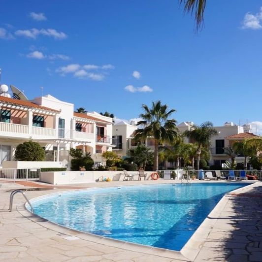 Image No.1-2 Bed Townhouse for sale