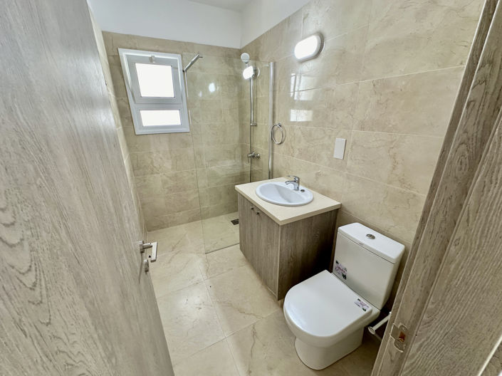 Image No.10-2 Bed Townhouse for sale