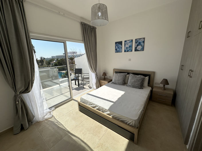Image No.11-2 Bed Townhouse for sale
