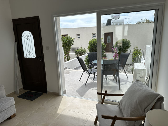 Image No.17-2 Bed Townhouse for sale