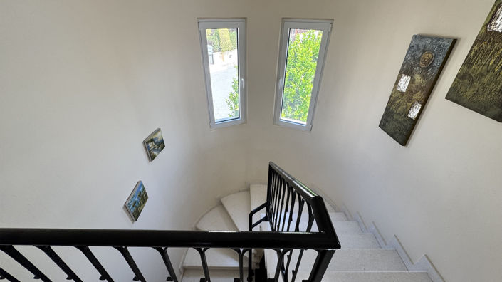 Image No.29-3 Bed Villa for sale