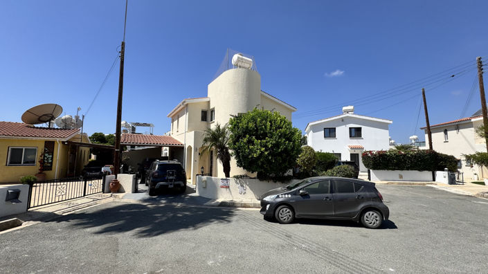 Image No.43-3 Bed Villa for sale