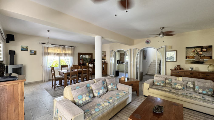 Image No.7-3 Bed Villa for sale