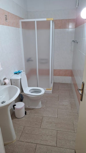 Image No.8-Maison de 4 chambres à vendre à Konia