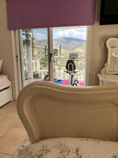 Image No.10-3 Bed Bungalow for sale