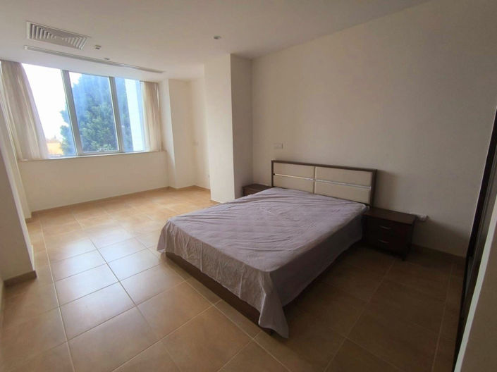 Image No.14-3 Bed Apartment for sale