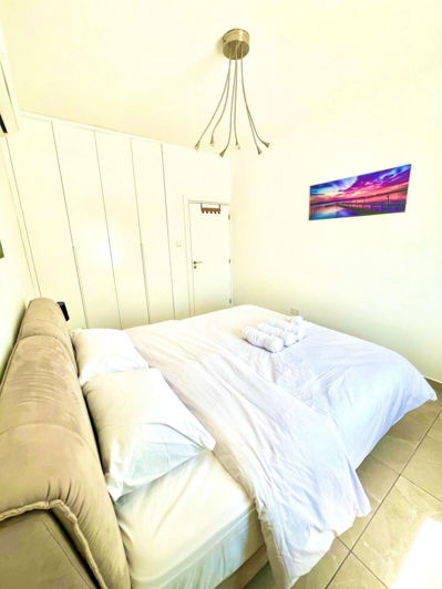 Image No.11-1 Bed Apartment for sale