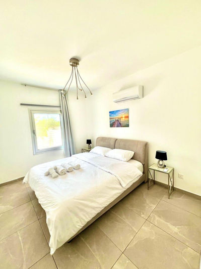 Image No.12-1 Bed Apartment for sale