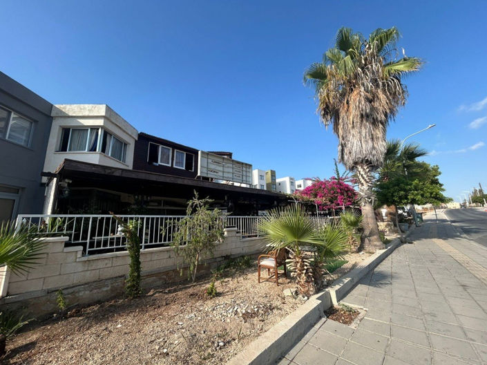 Image No.1-Commercial for sale