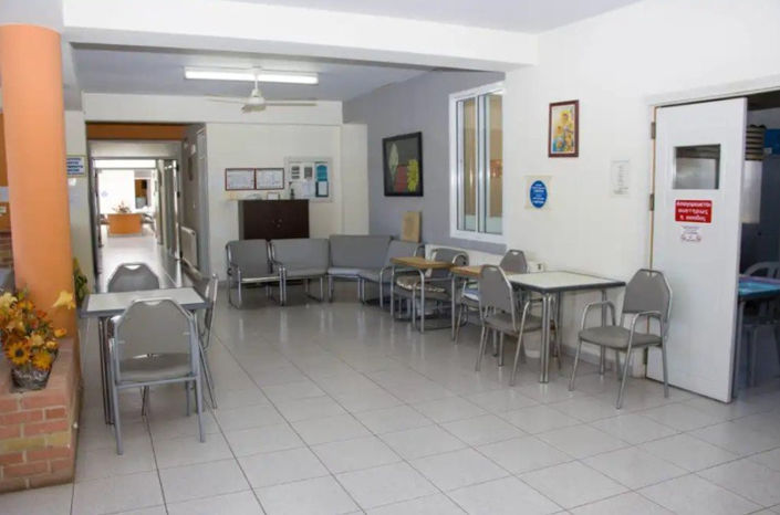 Image No.3-Commercial à vendre à Polemi